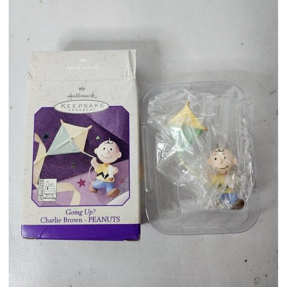 VINTAGE Hallmark Keepsake Spring Ornament Going Up Charlie Brown Peanuts 1998 - Picture 1 of 6